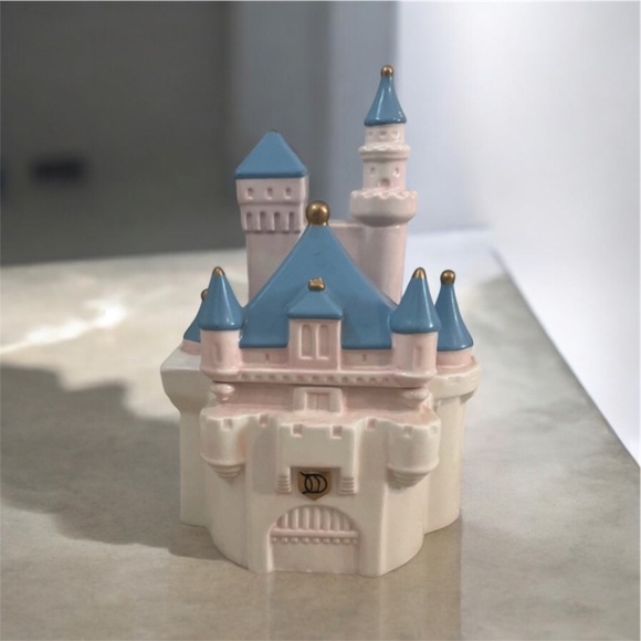 Disney Other - Vintage Disneyland Ceramic Castle Cookie Jar
